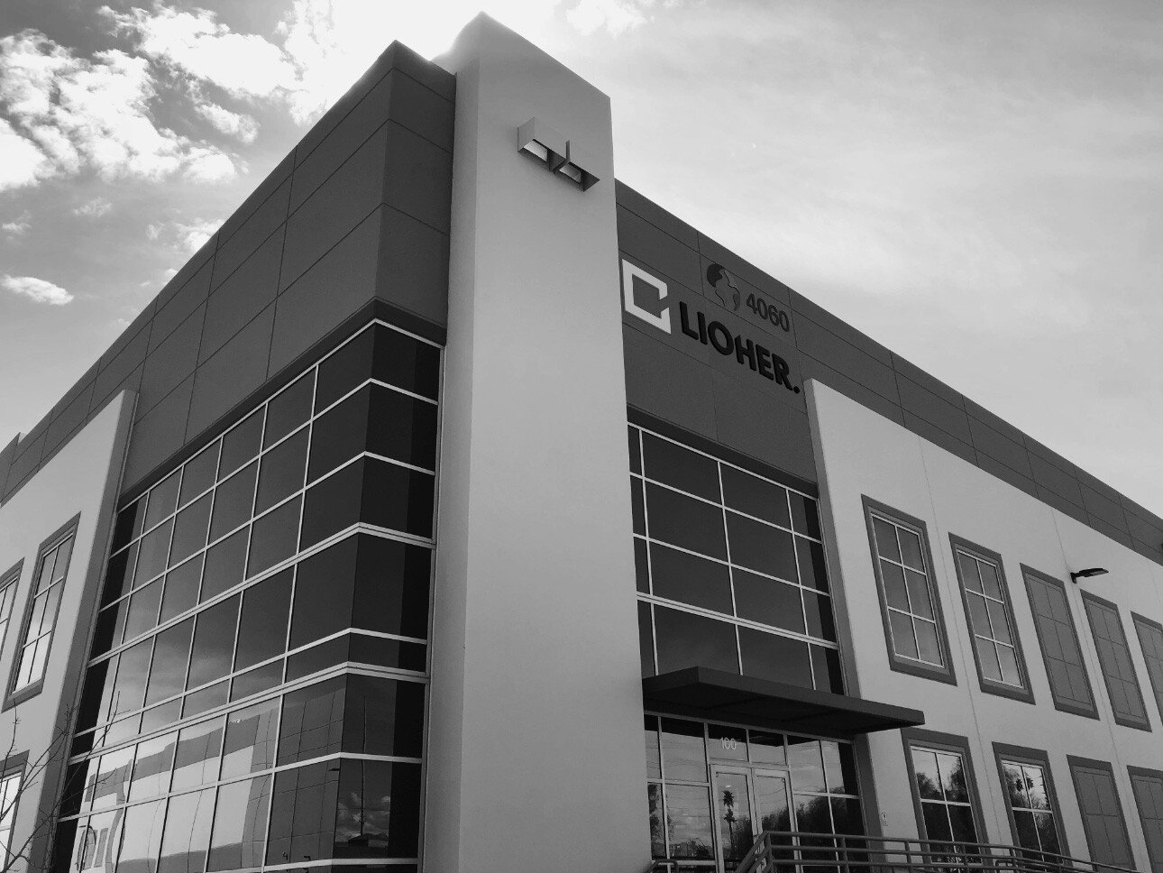 Lioher fachada-las-vegas-bw COMPANY  